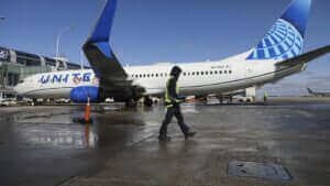 221014170717 01 united airlines ohare 022322 file restricted