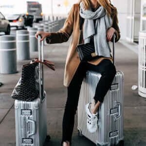 ways to stay comfortable and stylish during travel