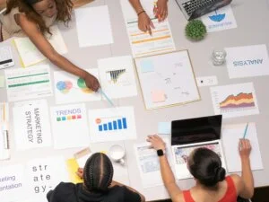 Effective Ways to Build a Strong Brand Identity