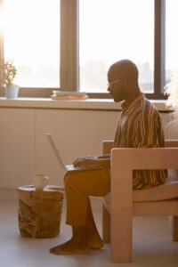 Digital Minimalism: How Nigerians Are Unplugging in a Hyper-Connected World