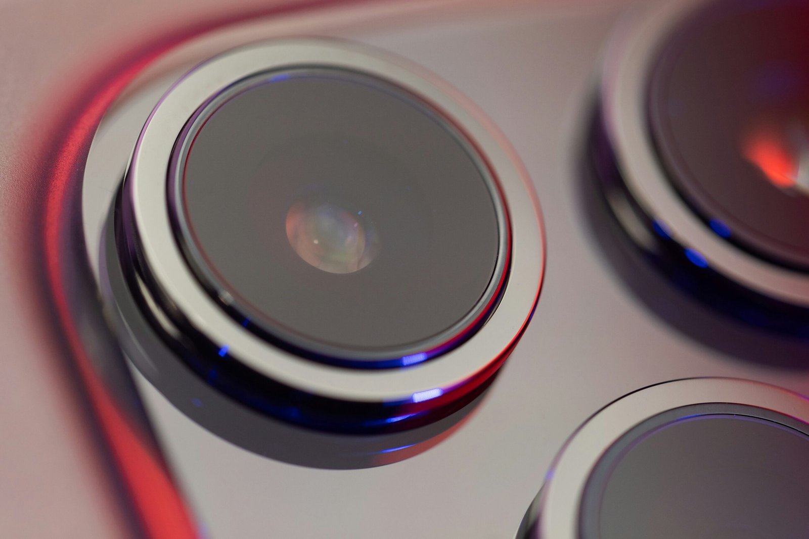 iPhone 18: Incredible Features, Release Date, Price & Everything We Know 3 iPhone 18 camera