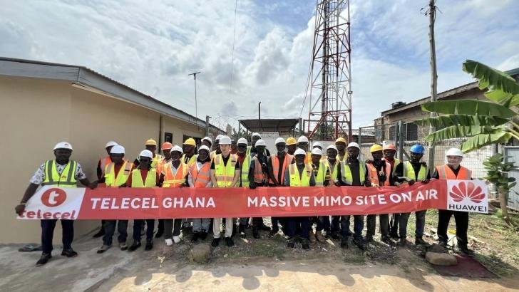 Ghana’s 5G Race Heats Up as MTN Secures $202M and Telecel Targets December Launch 1 Ghana 5G network expansion by Telecel Ghana engineers